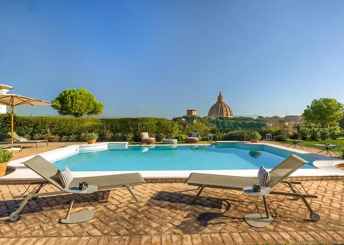 La Torre Della Luna Private Pool & Vatican View *