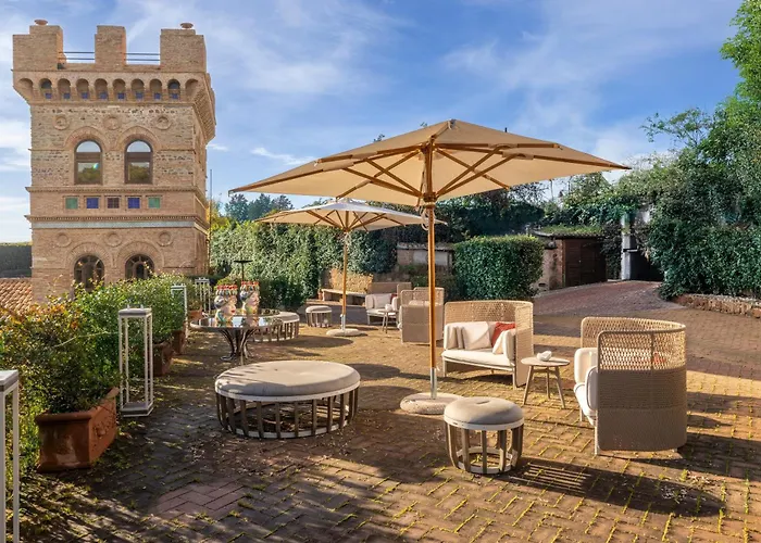 La Torre Della Luna Private Pool & Vatican View *